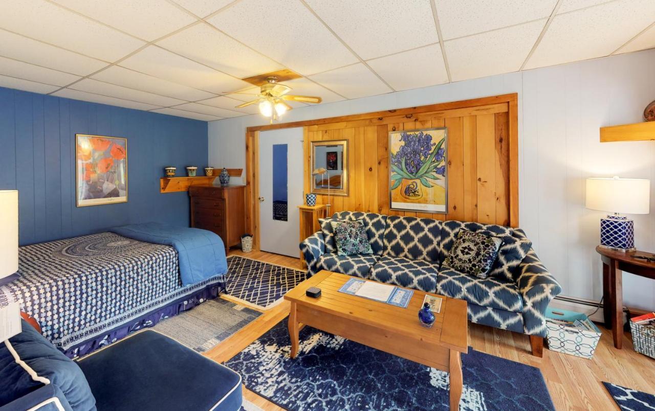 Cavalier Cottage B&B Shelburne Falls Extérieur photo