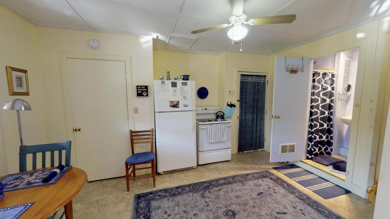 Cavalier Cottage B&B Shelburne Falls Extérieur photo